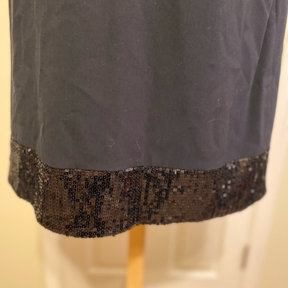 Nine West - Woman’s black sleeveless cocktail dress with decorative sequence, 6 - Picture 4 of 7